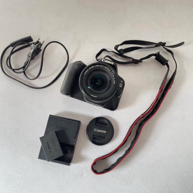 CANON 200D LENSA KIT 18-55mm STM SECOND MASIH BAGUS FREE MEMORI