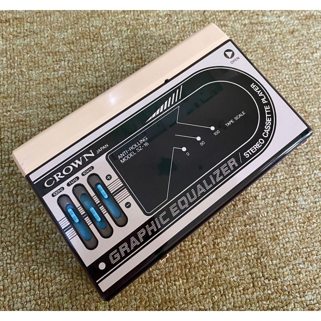 Walkman Crown Japan