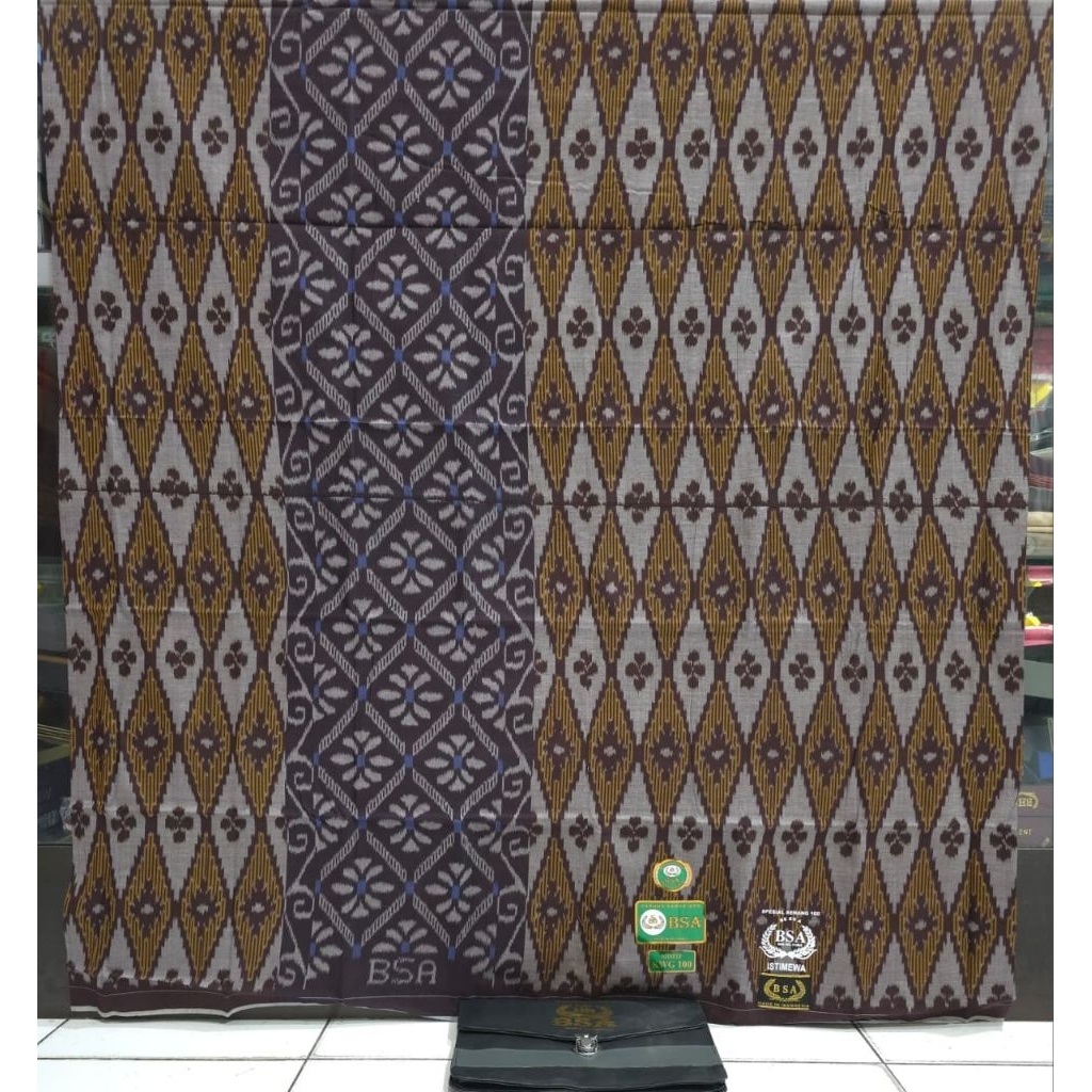 Sarung BSA Mercerized 100 Motif KWG Kawung