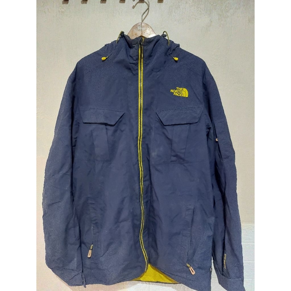 The Northern Faceddd Triclimate outer parka