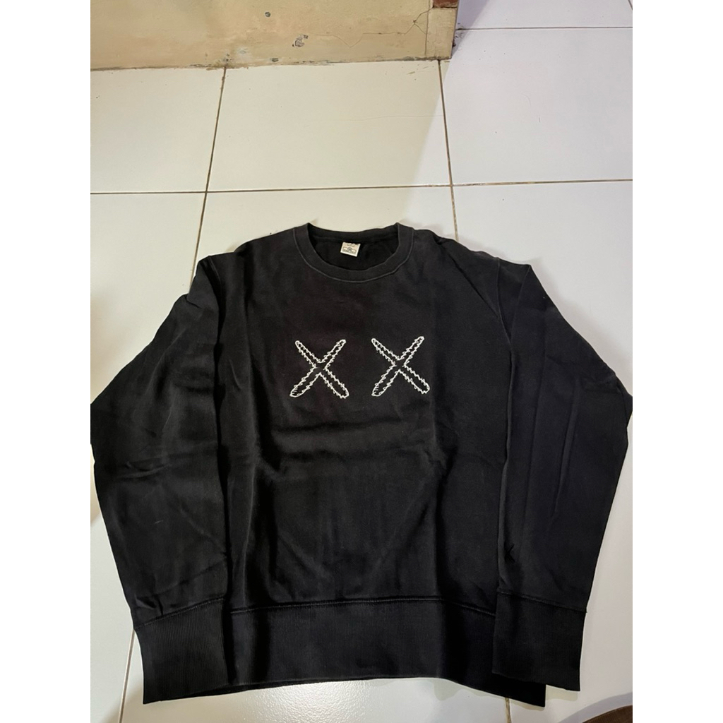 Uniqlo x Kaws Sesame Street