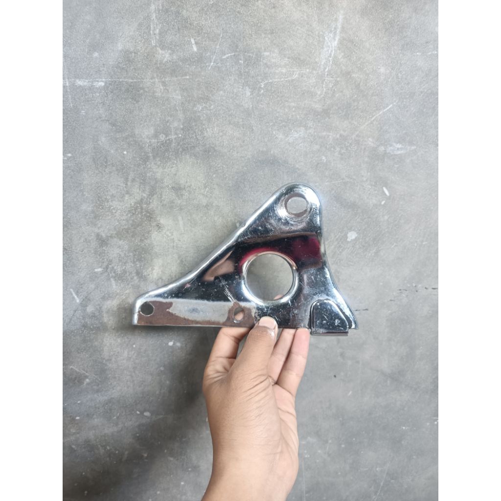 pangkon kenalpot gl 100 gl 125 original braket knalpot gl 100 gl 125 original