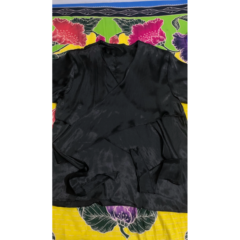 preloved atasan silk
