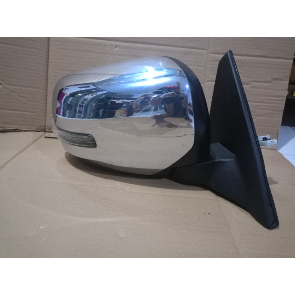 spion Mitsubishi Pajero dakar 2010 - 2015