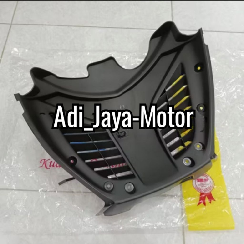 Cover Dek Tahanan Lumpur / Panel Depan Bagian Bawah Yamaha New Nmax Merk Win