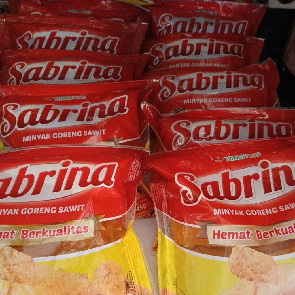 Minyak goreng sawit sabrina 450 ml