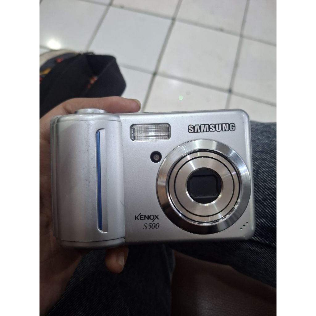 Digicam Samsung Kenox S500