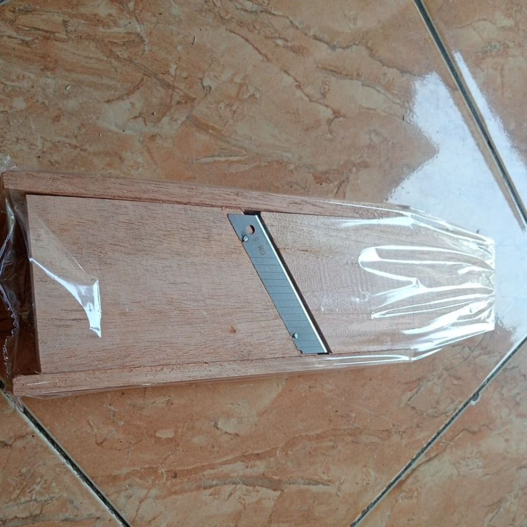 Alat Potong Keripik Pisang Kentang Serbaguna Kayu Mahoni