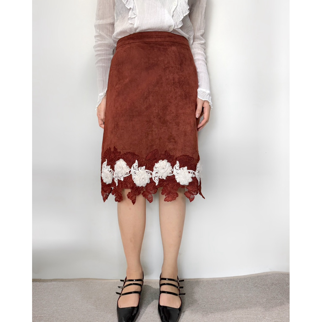 TWENTIES - Brown Terracotta Suede Skirt with Lace and Flower Details