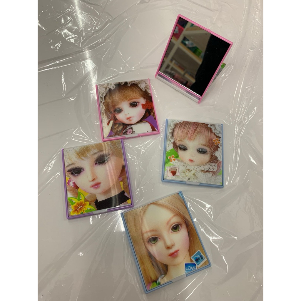 Kaca Lipat Kecil Lucu