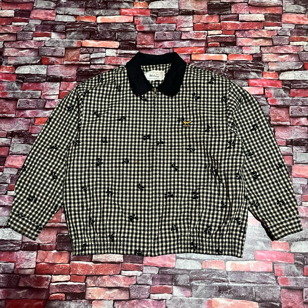 Jaket vintage Wolsey ( Size L || Lebar dada 60 CM Panjang 63 CM )