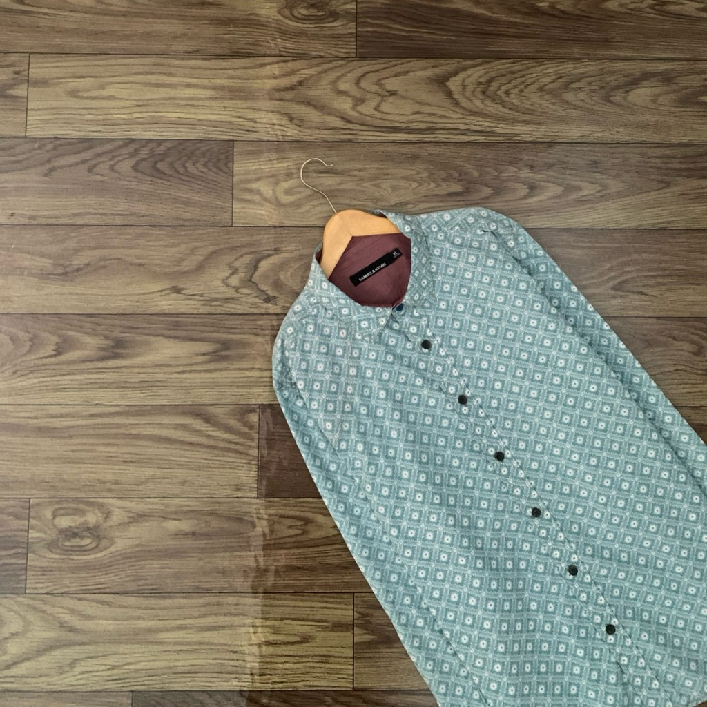 Kemeja SAMUEL & KEVIN Branded Paisley Batik Long Sleeve