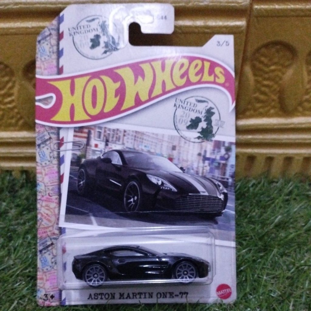 Hot Wheels Aston Martin One-77