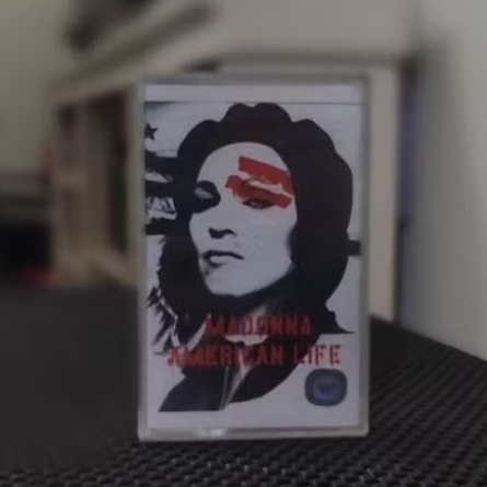 Kaset Pita Madonna American Life Segel Original