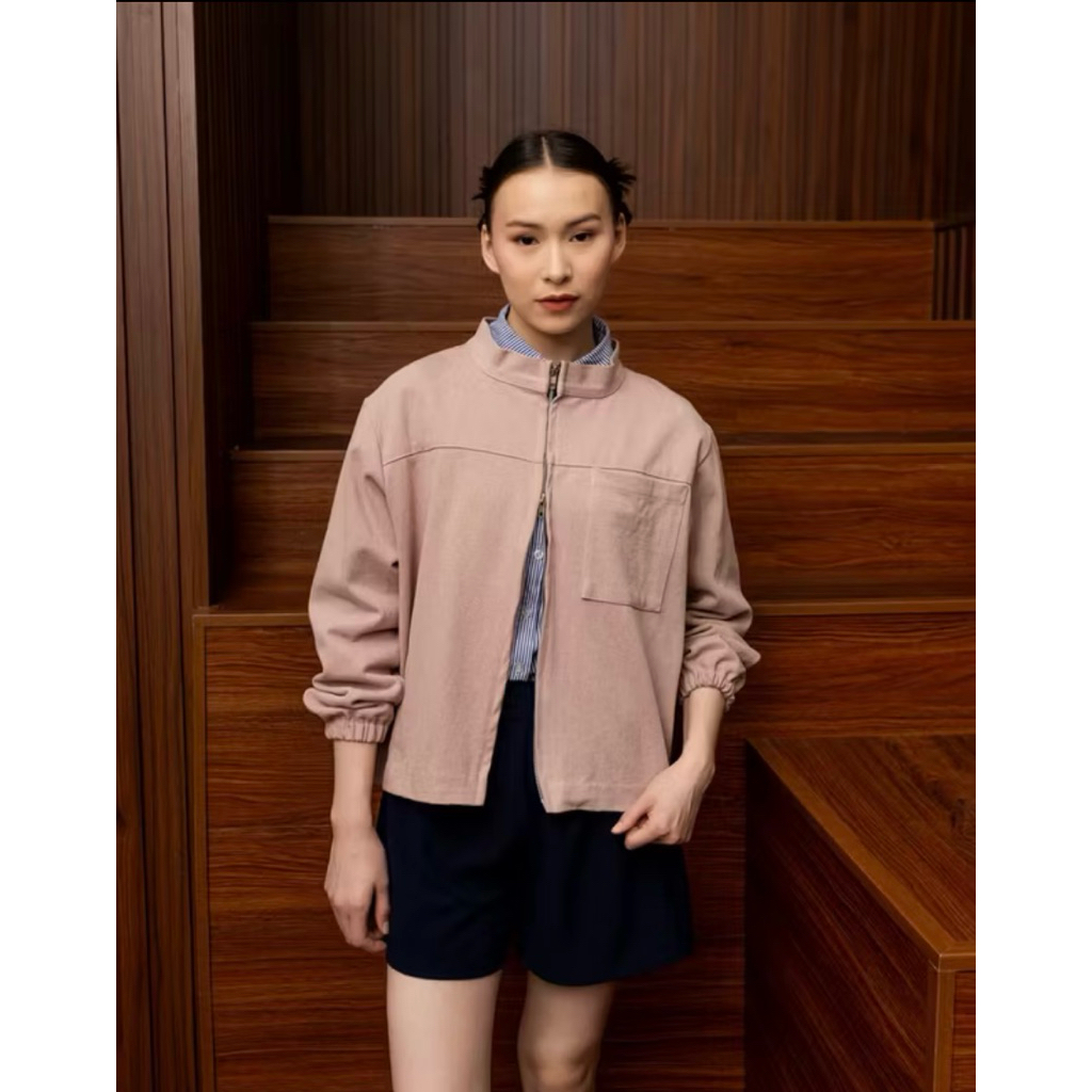 Preloved wylie jacket by Maimoun