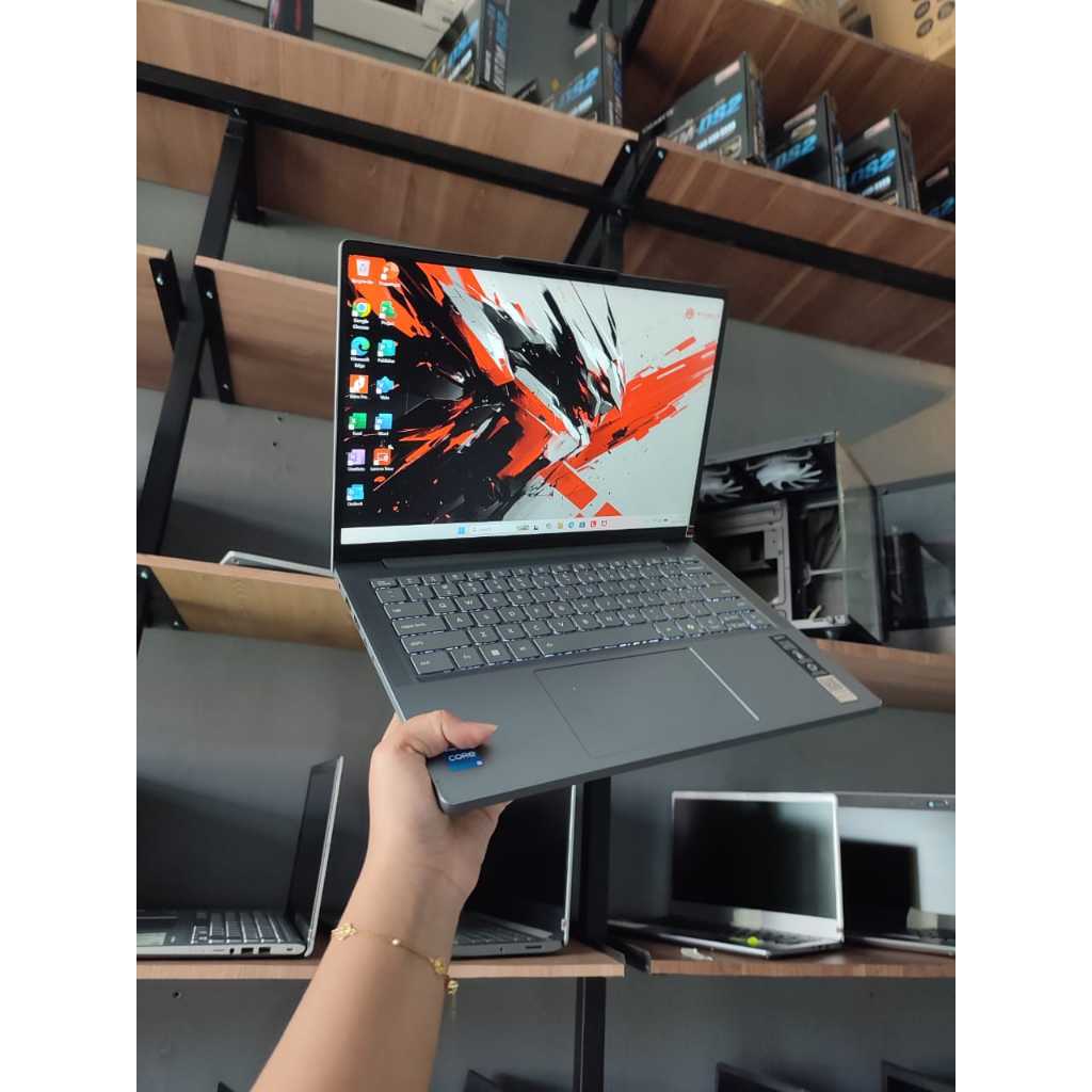 Lenovo ideapad slim 3i Intel Core i5-13420H Ram 8gb Ssd 512gb