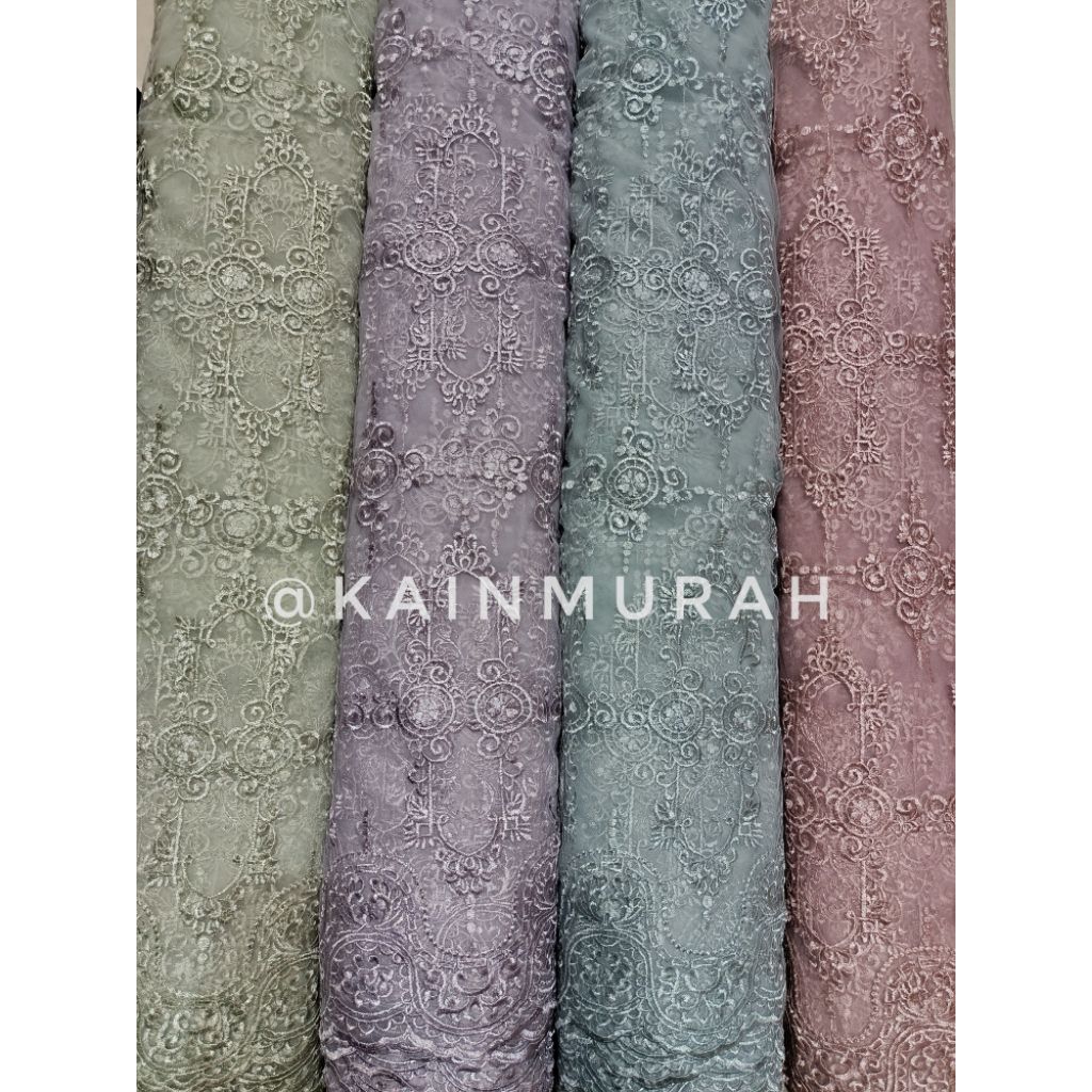 Kain Tile Motif Sapto/Kain Tile Motif Etnik/Kain Brokat Etnik/Kain Brokat Sapto Kebaya