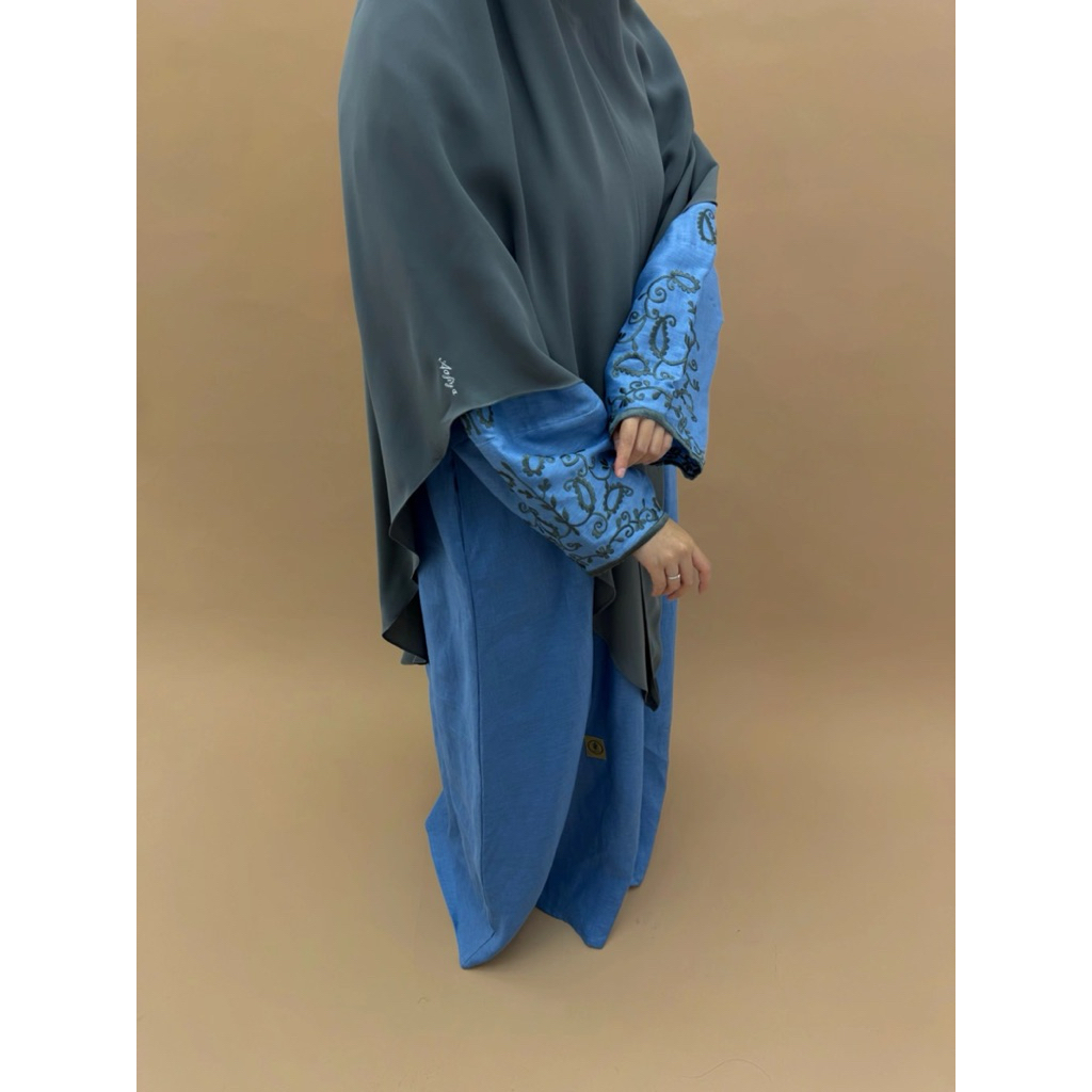 AAFIYA | Maryam Lichen Blue Size S | Pure Linen