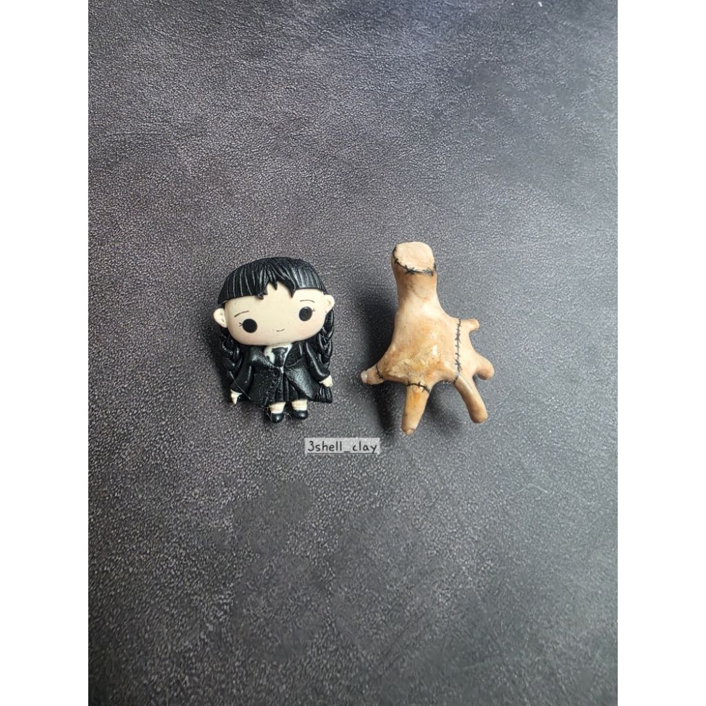 Wednesday Jibbitz Thing Hand jibbitz crocs aksesoris hiasan sepatu