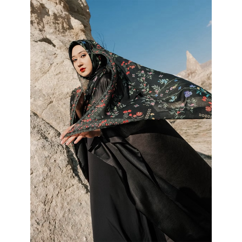 PRELOVED Pelangi Asmara Kohl & Zaytun Scarf - Tatreez Series for Raya