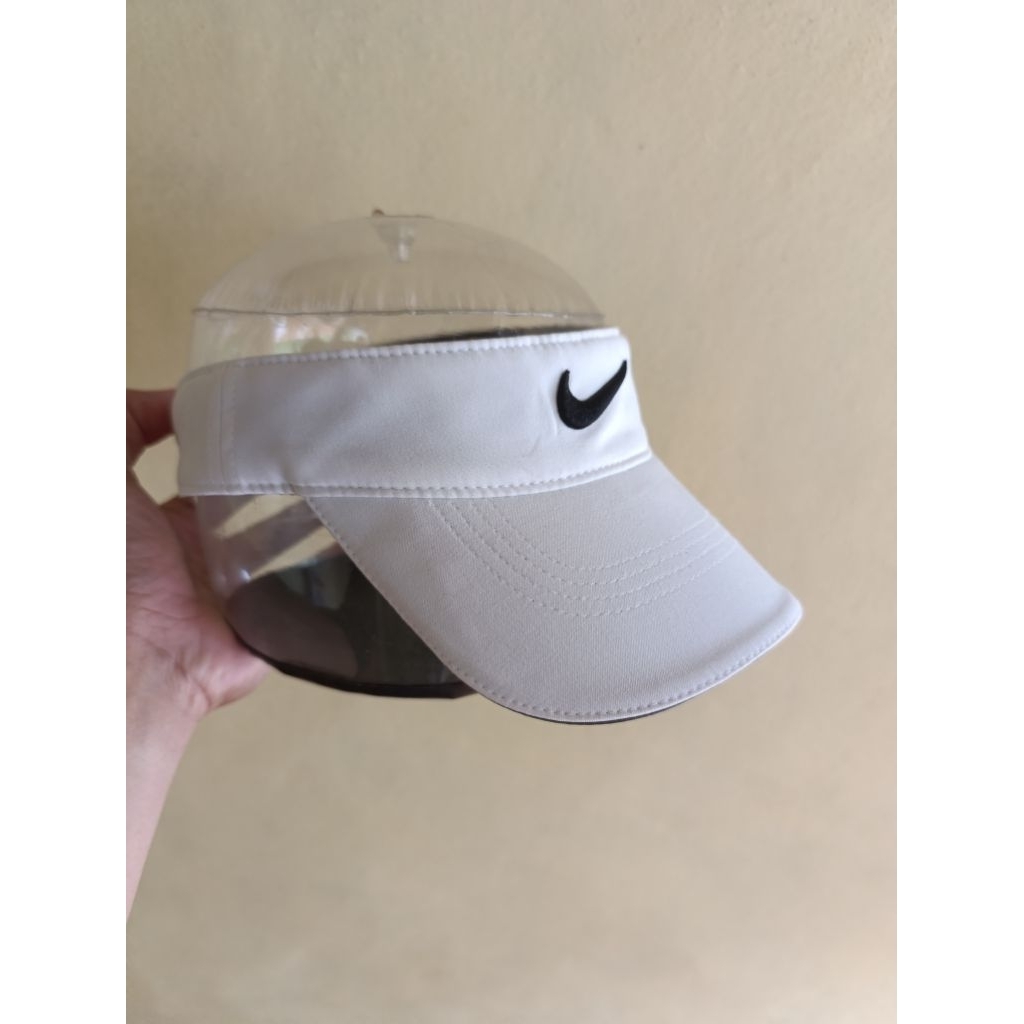 topi golf visor wanita nik* golf second kondisi terbaik