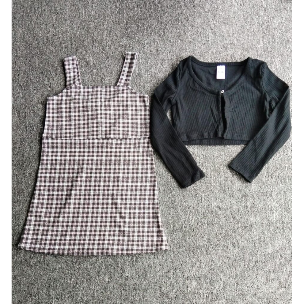 Dress Anak Perempuan Set Overall Kotak + Cardigan