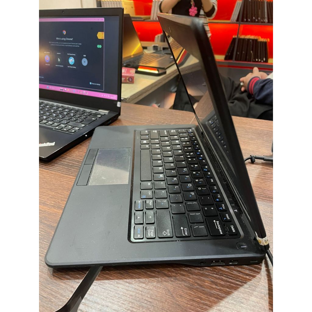 DELL LATITUDE E7250 RAM 8GB SSD 256GB INTEL CORE i5