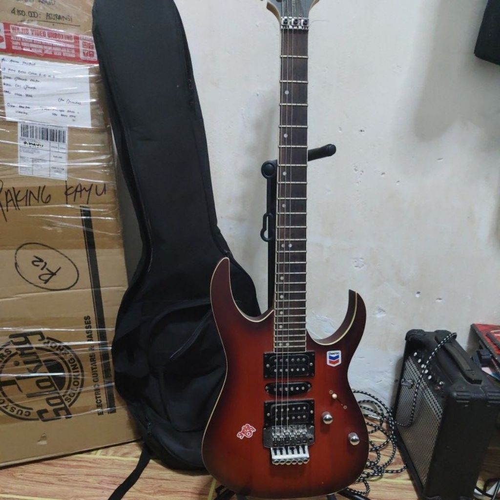 Gitar gillmore include(tas dan strap)
