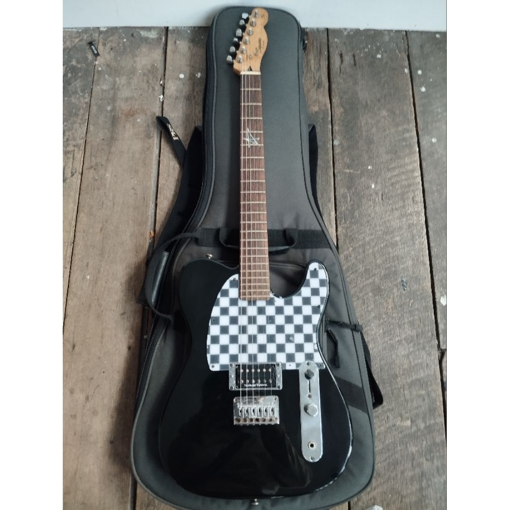 GITAR SQUIER TELECASTER AVRIL LAVIGNE SIGNATURE