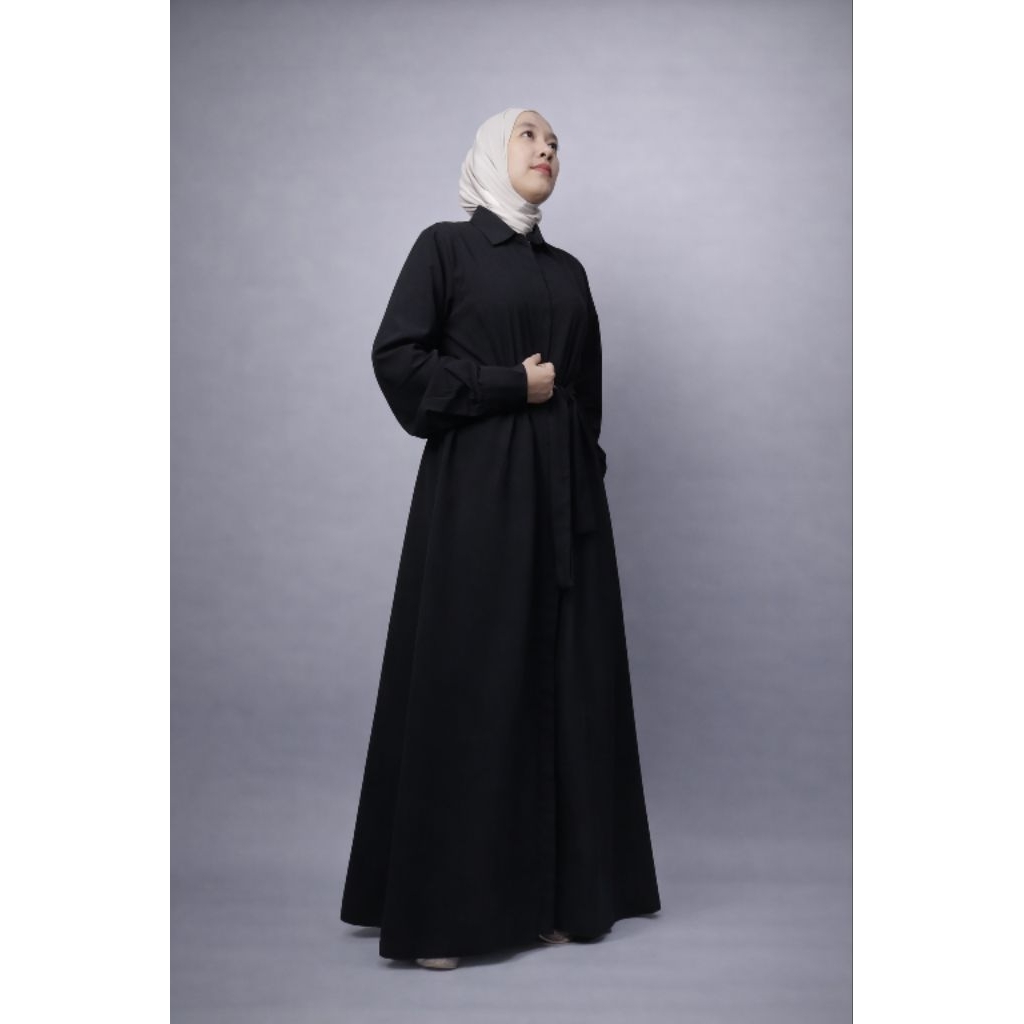 SMSTA Nooré — Alvera Noir Dress Gamis Hitam Wanita Simple Elegan Premium Wolfis – Dress Muslim Minim