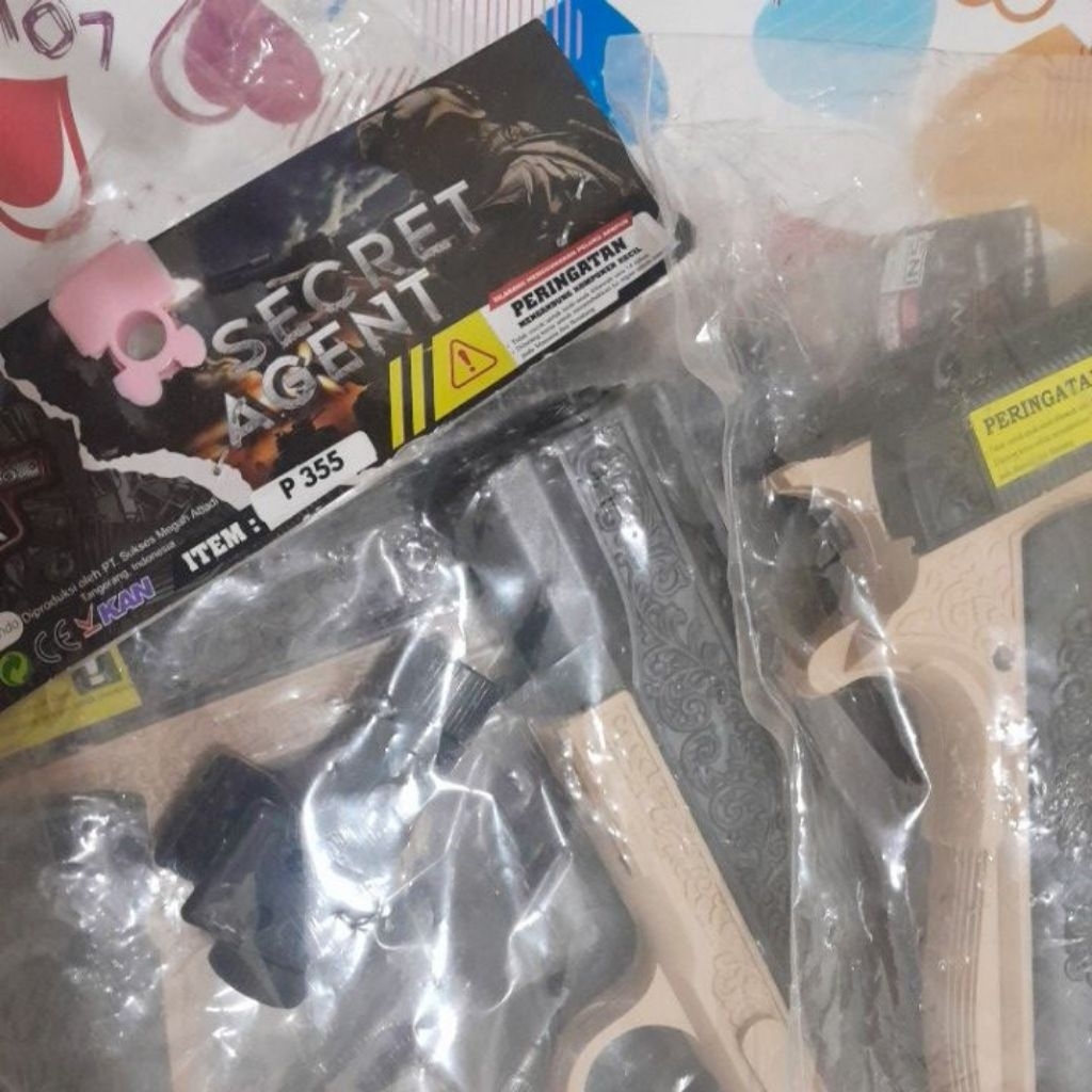 M4mb4 P355 Pistol Mainan Glock Desain Simulasi Aman untuk Anak Laki-laki