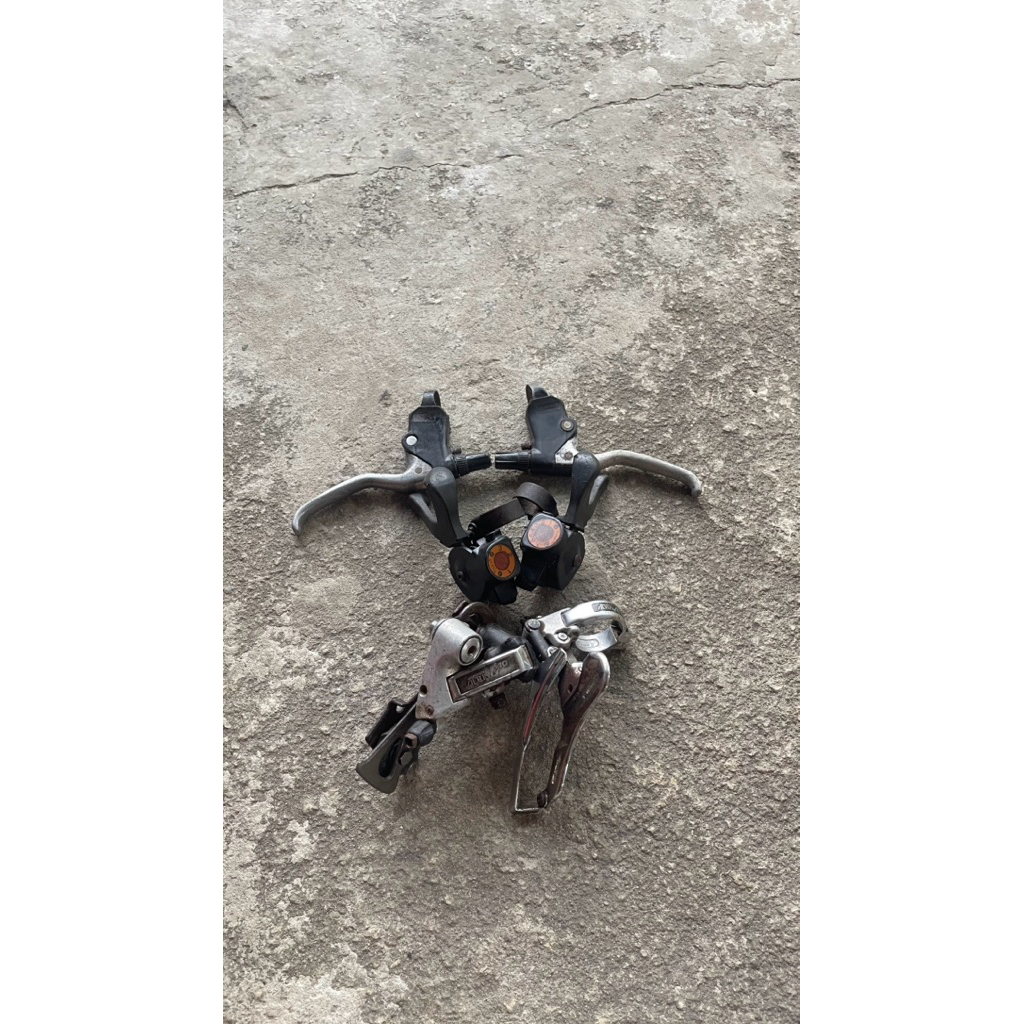 Grupset Altus C10 Japan