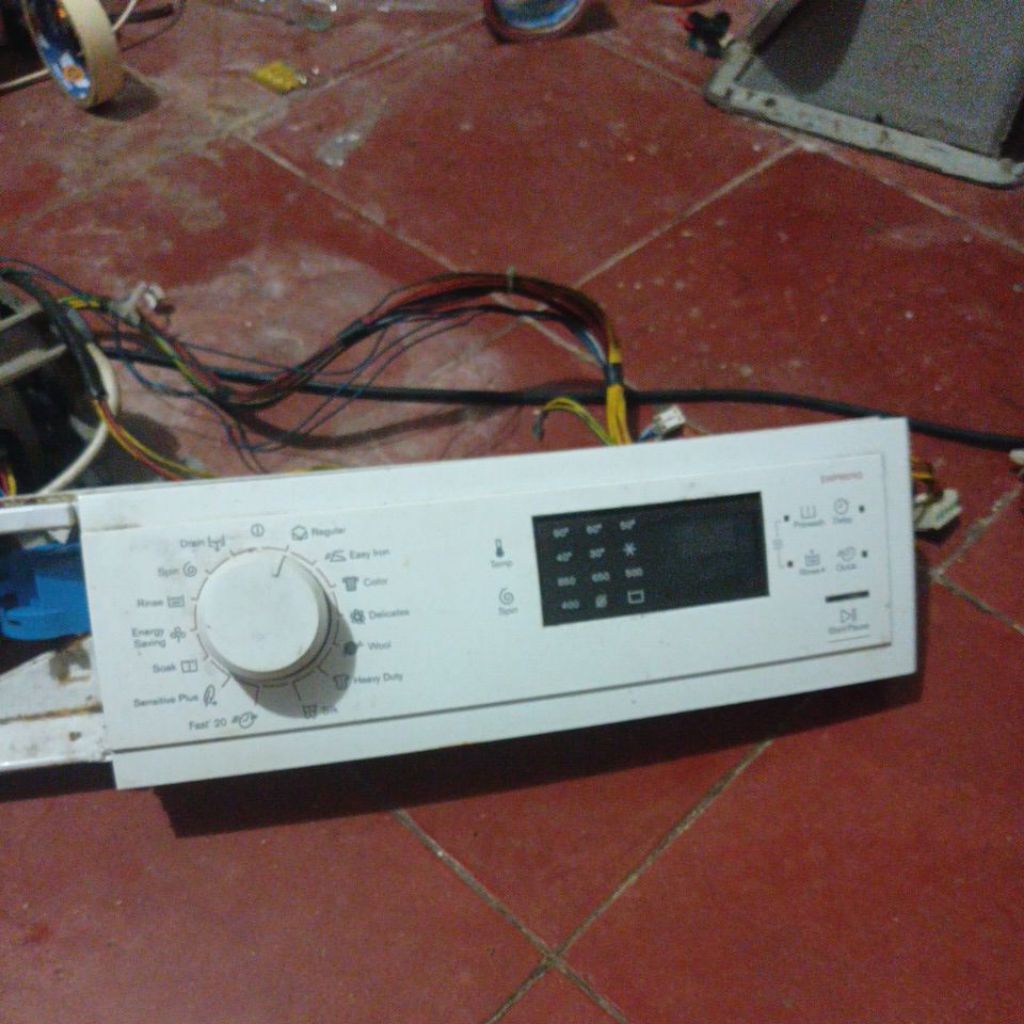 modul mesin cuci frontloading Electrolux