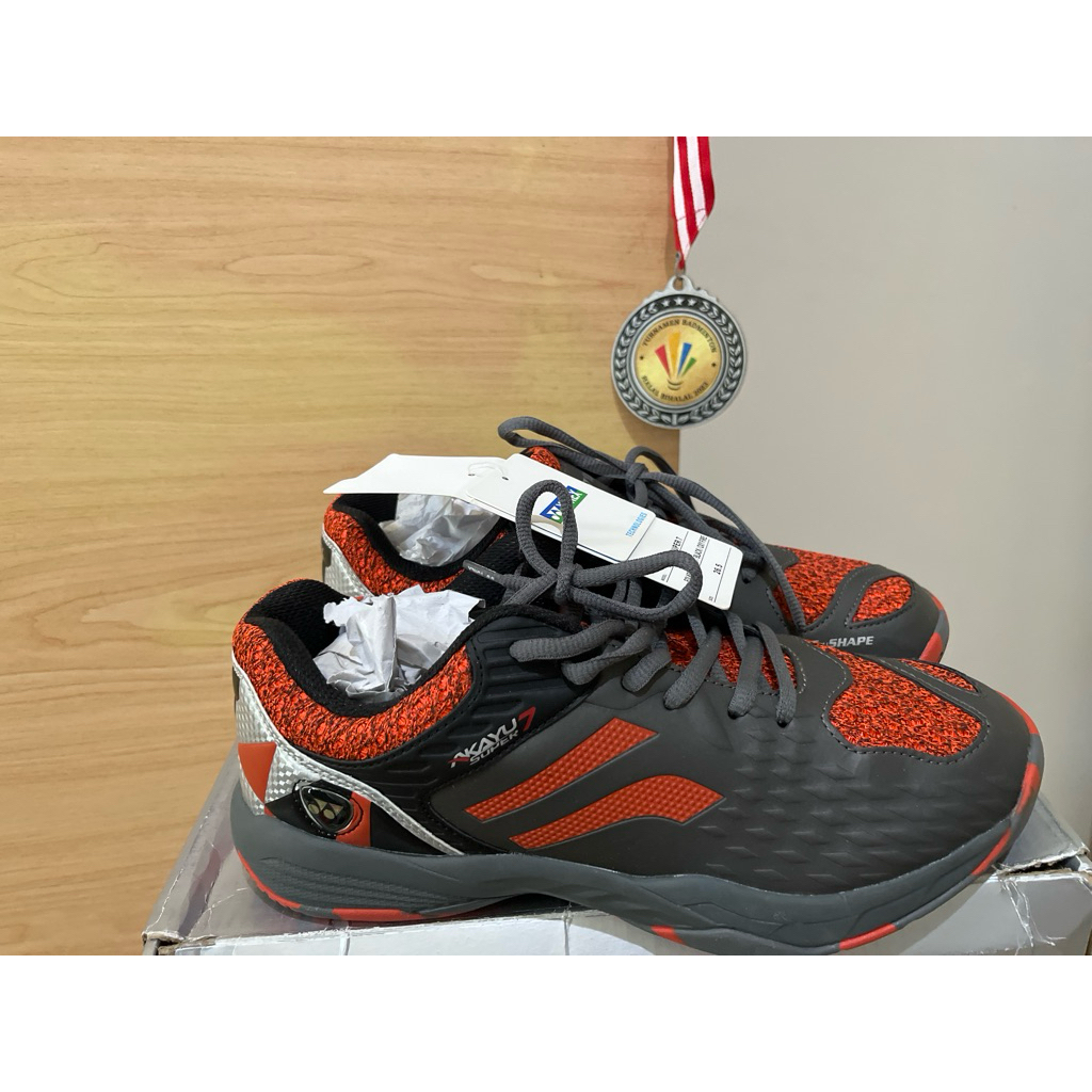 sepatu yonex akayu super 7 promo