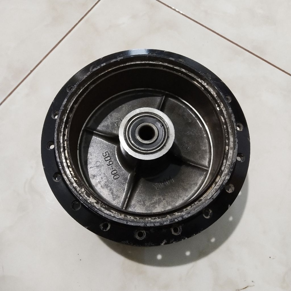Tromol Besar Yamaha Bos Hub Roda Belakang Ruji Jari Jari Yamaha Jupiter Z Mx 110 135 Old Burhan Orig