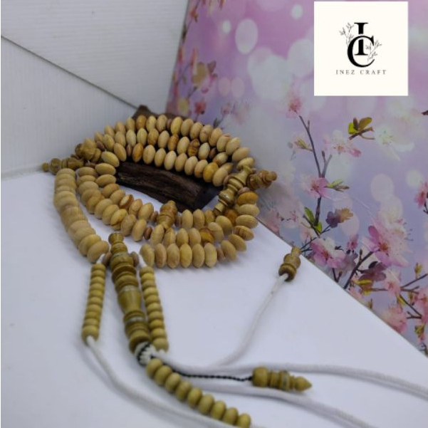 Tasbih tijani kayu Cendana wangi full benang rajut T35