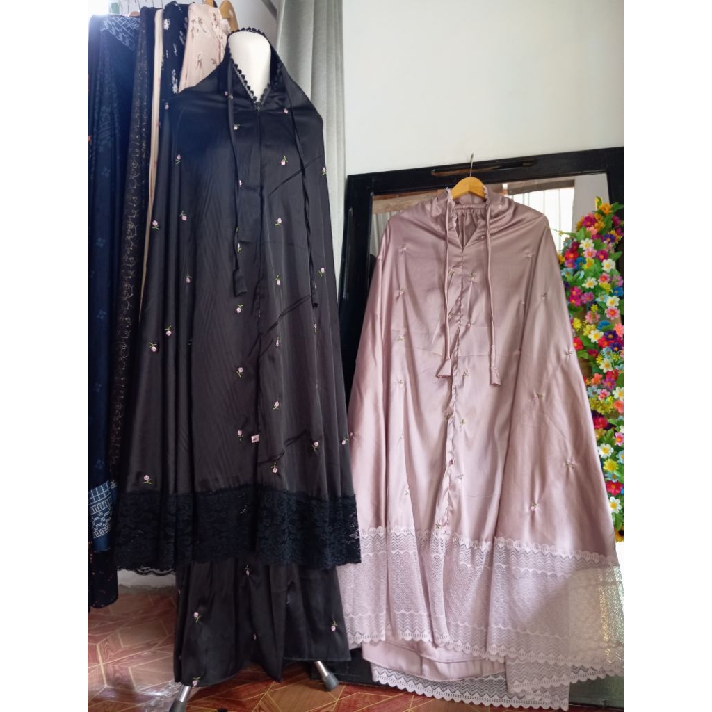 mukena dewasa/mukena silk premium