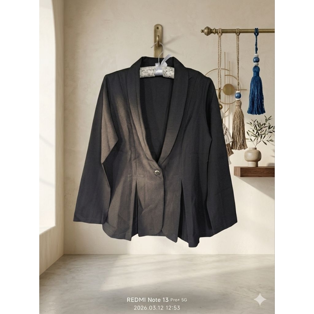 Setelan jas wanita formal hitam