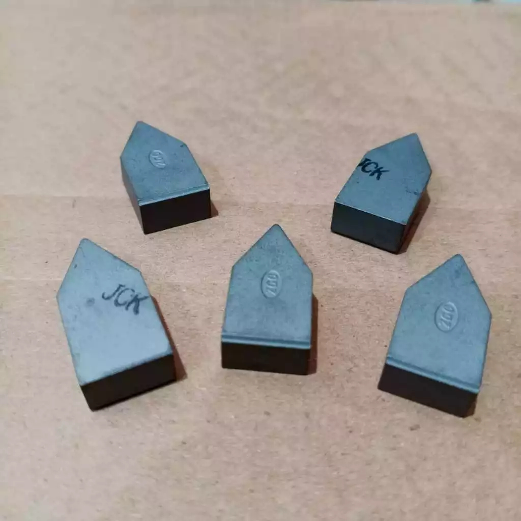 Betel Widia Mata Widia Batu Widia C109/C125 JCK