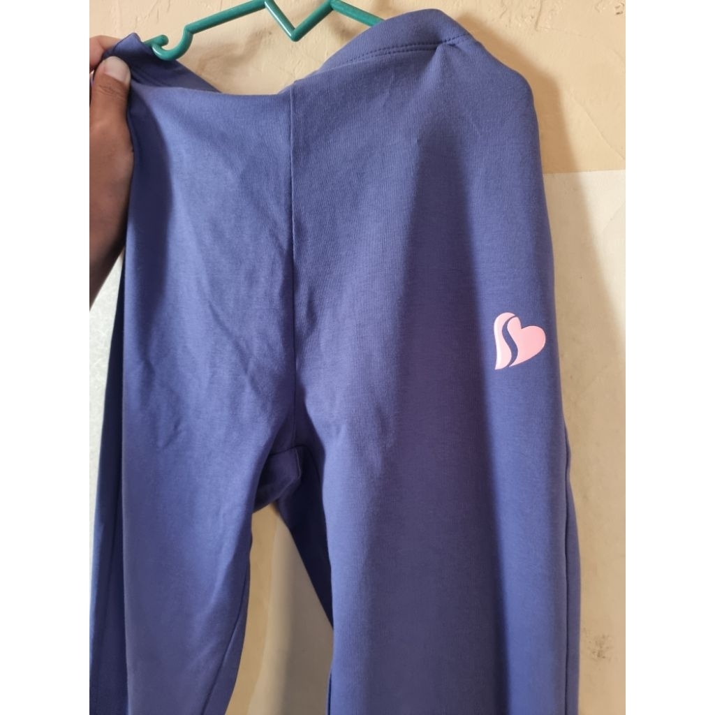 Skechers celana panjang legging