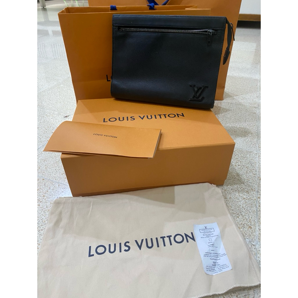 Louis Vuitton LV Bag Preloved Clutch Bag Mint Condition