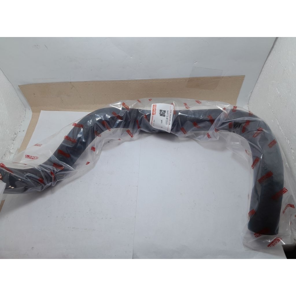 HOSE SELANG RADIATOR BAWAH PANJANG 67CM DAIHATSU TARUNA ORI