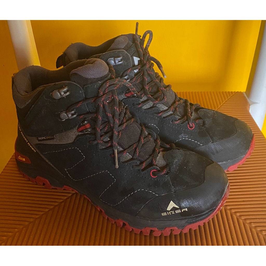 Sepatu eiger CYPRESS TX shoes unisex size 38