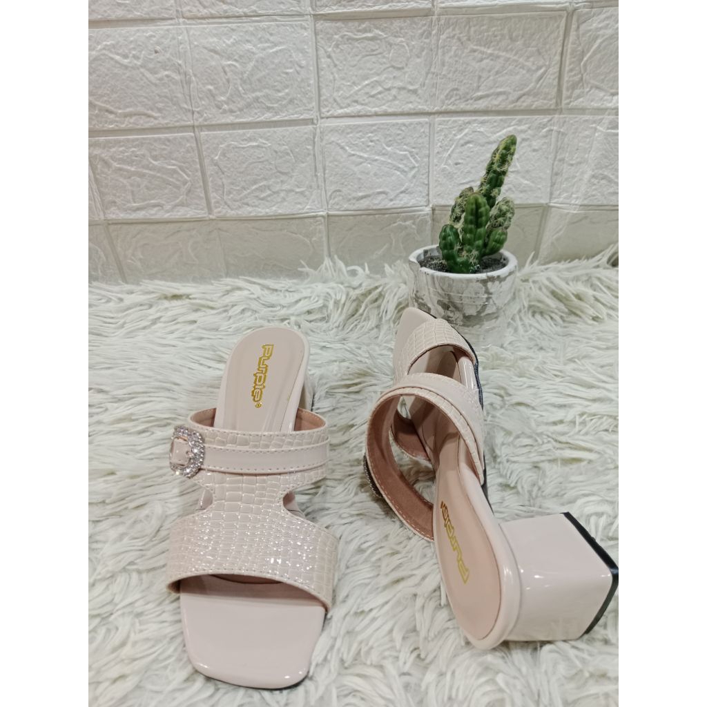 Sandal Wanita Import Premium