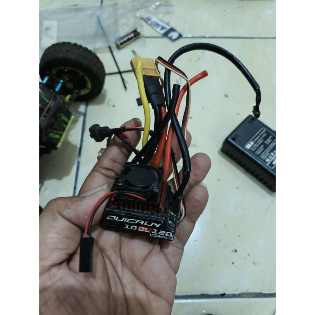 esc brushless sensored hobbywing quicrun 10bl120 120a