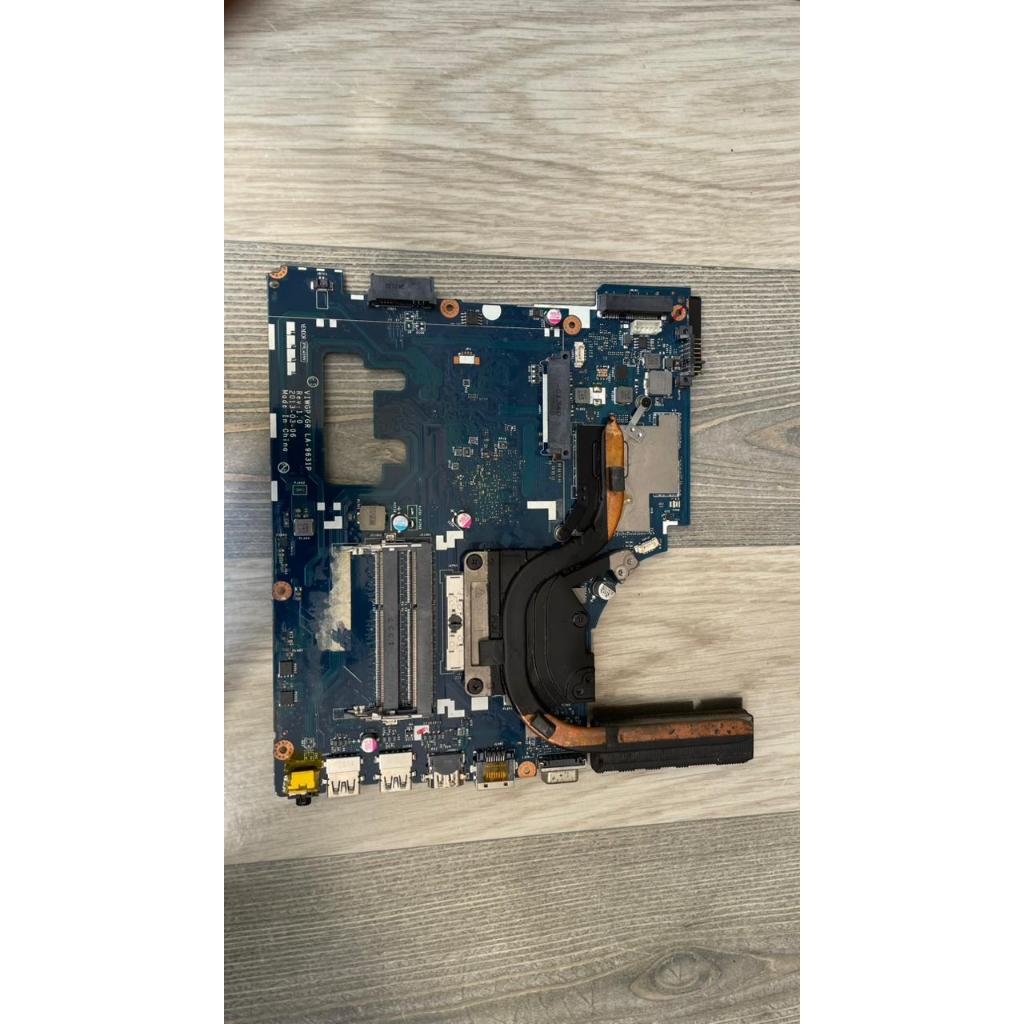 Motherboard  Laptop Lenovo G400 Kondisi bekas