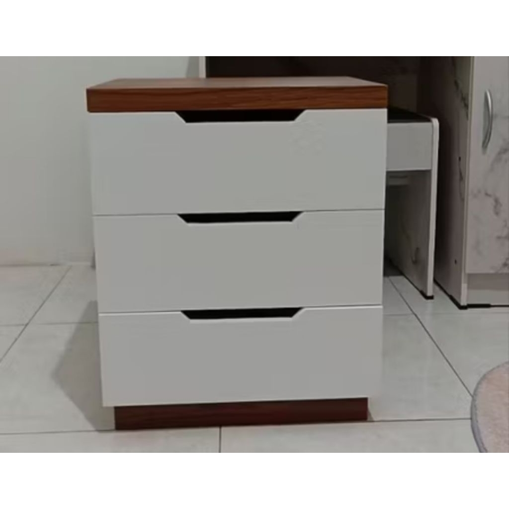 Meja Nakas Minimalis 3 Laci
