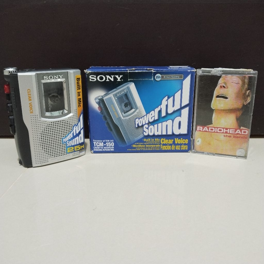 Walkman Sony TCM-150 dan The Bends