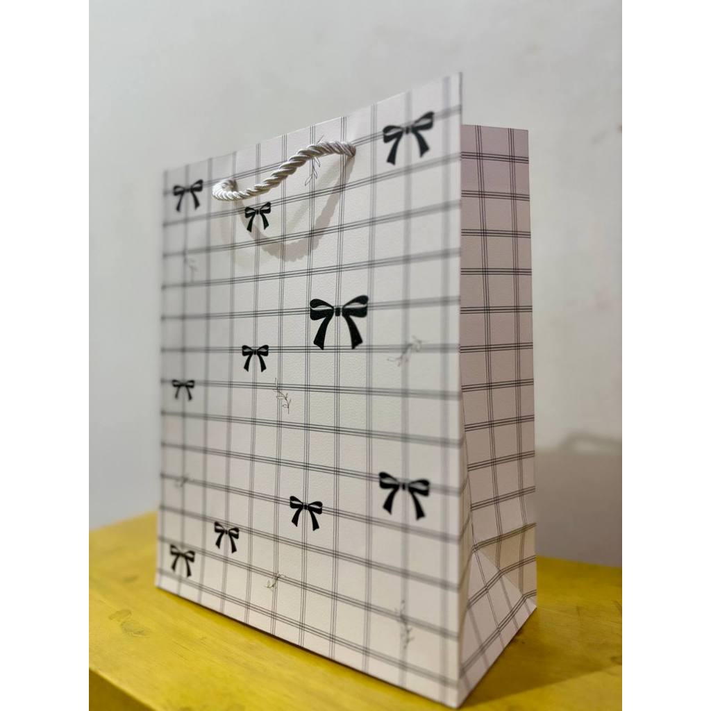 Paperbag Premium | Paper Bag Murah | Goodie bag | Tas Kertas | Tas Hampers Pita Hitam