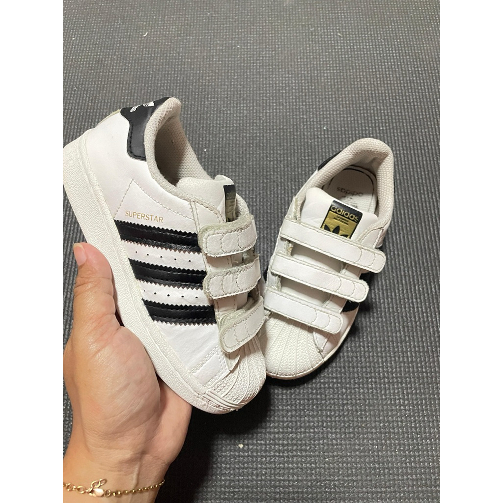 Sepatu Adidas Superstar size 30 insole 18cm
